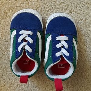 Vans baby shoes